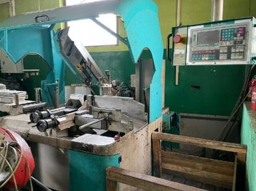 Piła taśmowa automat Berg Schmid GBS 305 VA-I-CNC