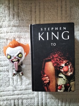 Książka IT (To) S. King + figurka Pennywise