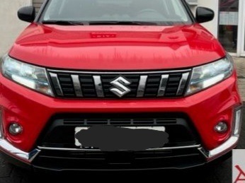 Suzuki Vitara  rok 2017-2021  kompletny  przód 