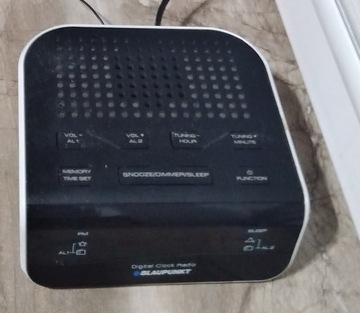 Radio Blaupunkt CR5WH Digital Clock Radio