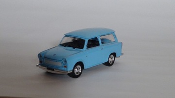 Trabant 601 Kombi w skali 1:43 (65)