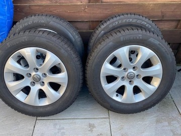 Opony zimowe na Alufelgach 215 x 60 x 16 Pirelli  