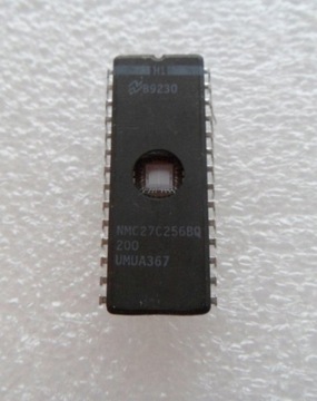 NMC27C256 UMUA367 27C256 EPROM UV 256k - NSC