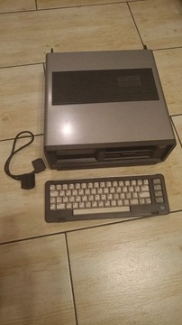 Commodore SX-64 - SPRAWNY