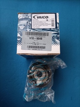 Tuleja tylnego wózka Audi A4 B6/B7 Vaico V10-6049