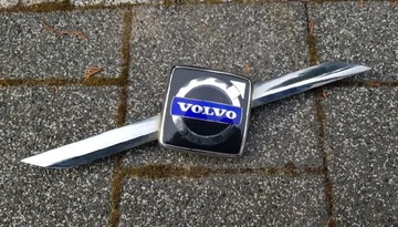 Logo znaczek emblemat Volvo V50 do grilla, grill
