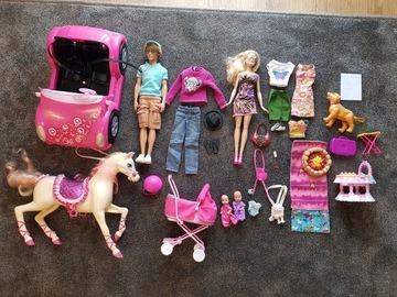 Zestaw lalka Barbie Ken ubranka samochód