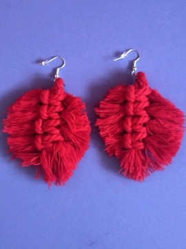 Czerwone kolczyki ze sznurka - makrama