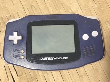 Konsola Game Boy Advance AGB-001 plus 1 gra