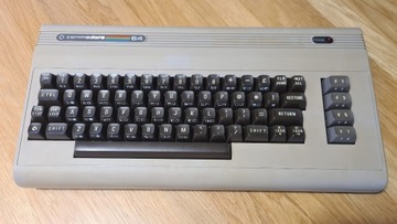 Commodore C64 chlebak