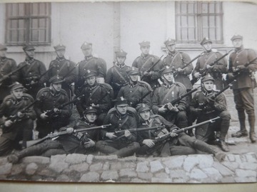 Zdjęcie zbiorowe - 2 Pułk Piechoty z Sandomierza