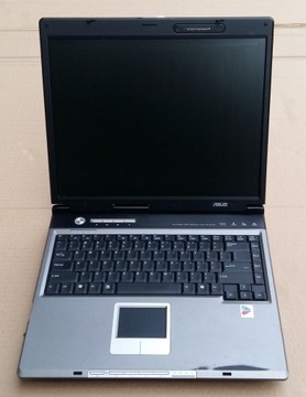 Notebok PC ASUS A3A 15" Laptop Uszkodzony