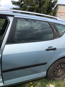 Drzwi tylne lewe Peugeot 407