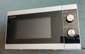 Kuchenka mikrofalowa Sharp YC-MG01 800W uszkodzona