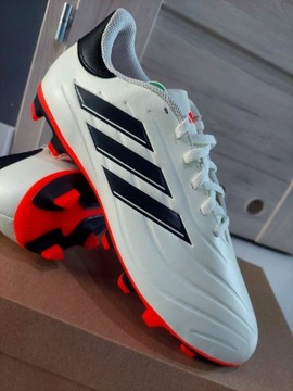 Adidas korki piłkarskie r. 42 2/3 Białe Wytrzymałe