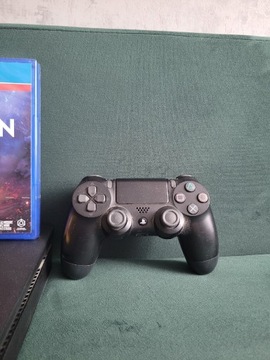 PlayStation 4 Slim 500GB + PAD + GRY