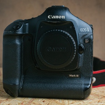 Canon eos 1 d mark 3