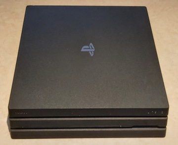 PlayStation 4 Pro 500GB SSD + PAD