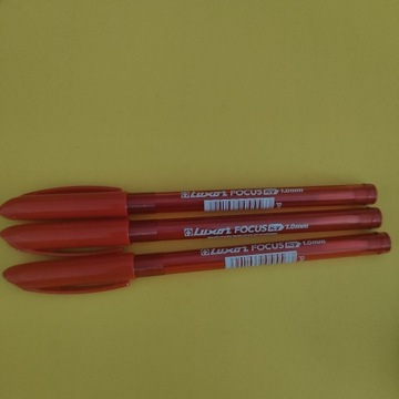 Długopis luxor focus czerwony 