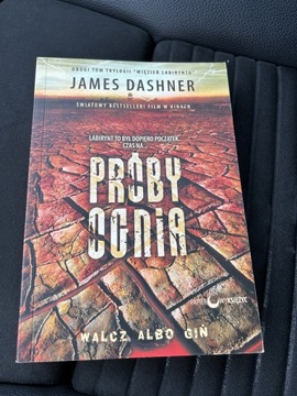 Próby ognia - James Dashner 