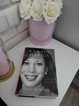 Kamala Harris"Pierwsza biografia"