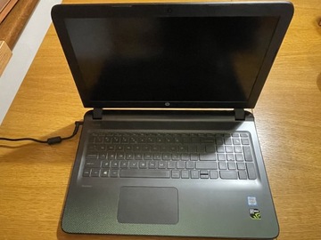 Laptop HP 15-ak077nw 15,6" i7 8GB / 1157GB / SSD