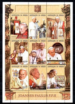 Gwinea  1998 rok - Papież Jan Paweł II - arkusik