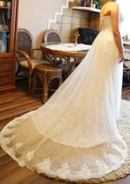 Suknia ślubna - śmietana