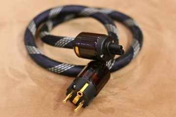 Przewód kabel zasilający audio Schuko IEC "8" koniczynka