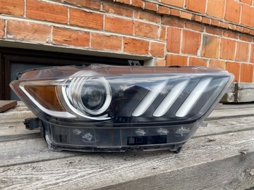 Ford Mustang 2015 15 - 18 Reflektor Lampa Prawy US