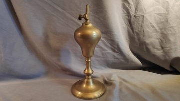 Stara lampa naftowa mosiężna palnik