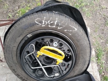 Opona 165/70R14 +felga +narzędzia +pokrowiec ZAPAS