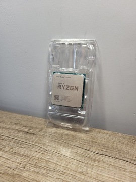 Procesor AMD Ryzen 3 2200G +chłodzenie