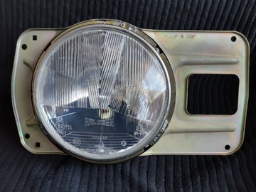 Lampa reflektor Skoda halogen przód 105 120