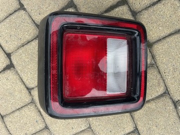 Wrangler jl lampa tył lewa 68376497AA