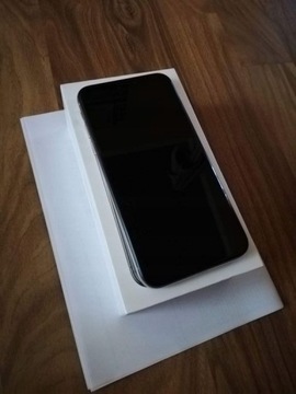 Iphone X na części 