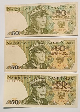 Trzy banknoty 50 Złotych 1975 r. seria DK DL DW