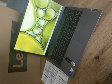 Laptop lenovo ideapad 3