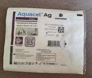 Opatrunek AQUACEL Ag Foam 10cmx10cm (przylepne)