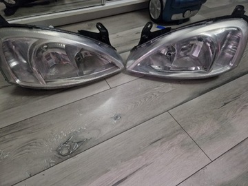 Lampy przednie corsa c komplet