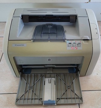 HP Laser Jet 1020  licznik stron 1824