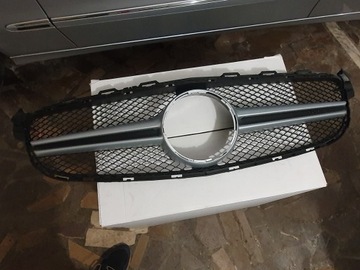 Atrapa grill Mercedes W205 AMG C63 A2058881160