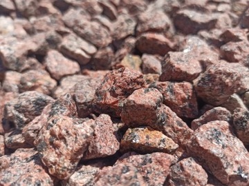 Grys Vanga 16-22 kamień czerwony granit Jaworzno