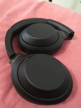 Nowe Czarne Słuchawki Sony WH1000XM4