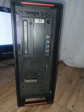 Komputer stacjonarny Lenovo Thinkstation P500
