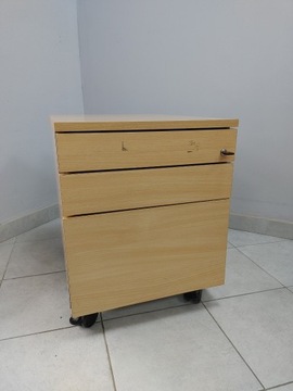 Kontenerek szafka pod biurko na kółkach z kluczem