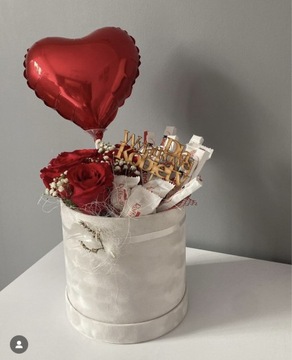 Flower box na Walentynki Urodziny 