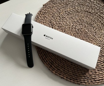 Apple Watch Series 3 38mm czarny