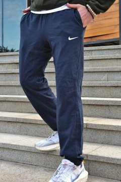 Męskie spodnie sportowe Nike