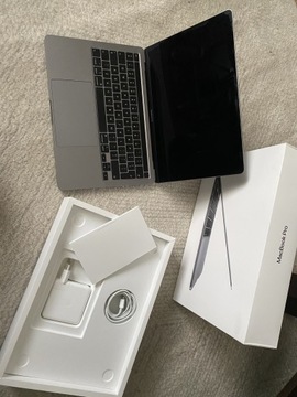 MacBook Pro 13